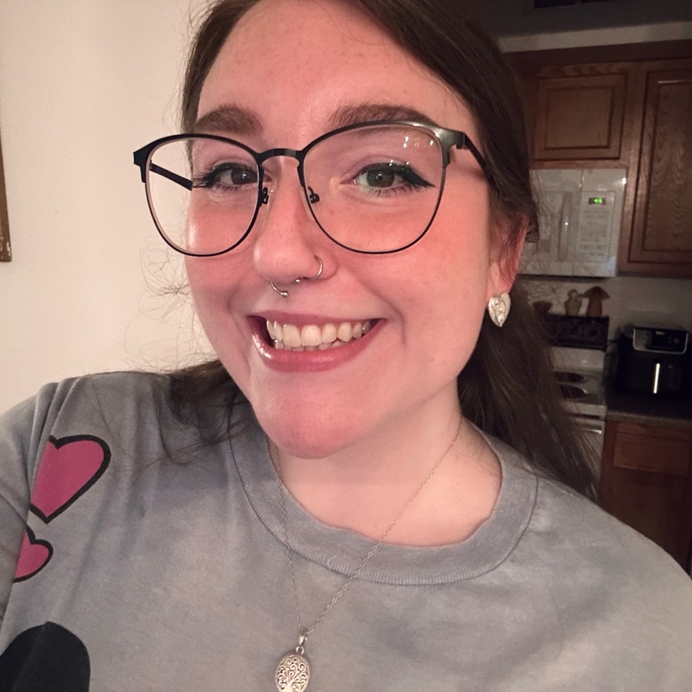 Meet your Posher, Sara